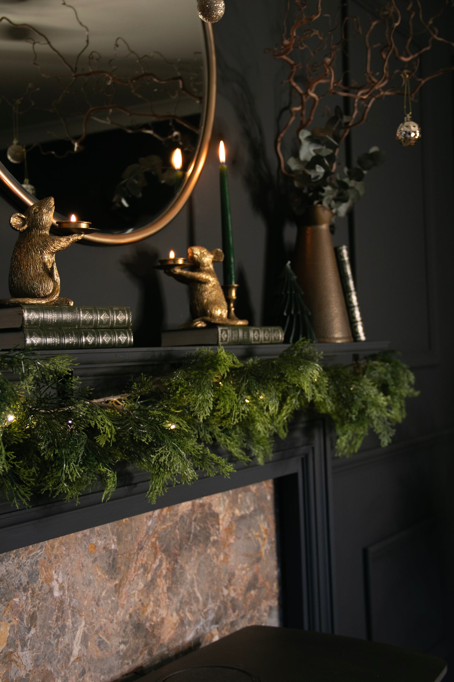Pre-Lit Pine Christmas Garland