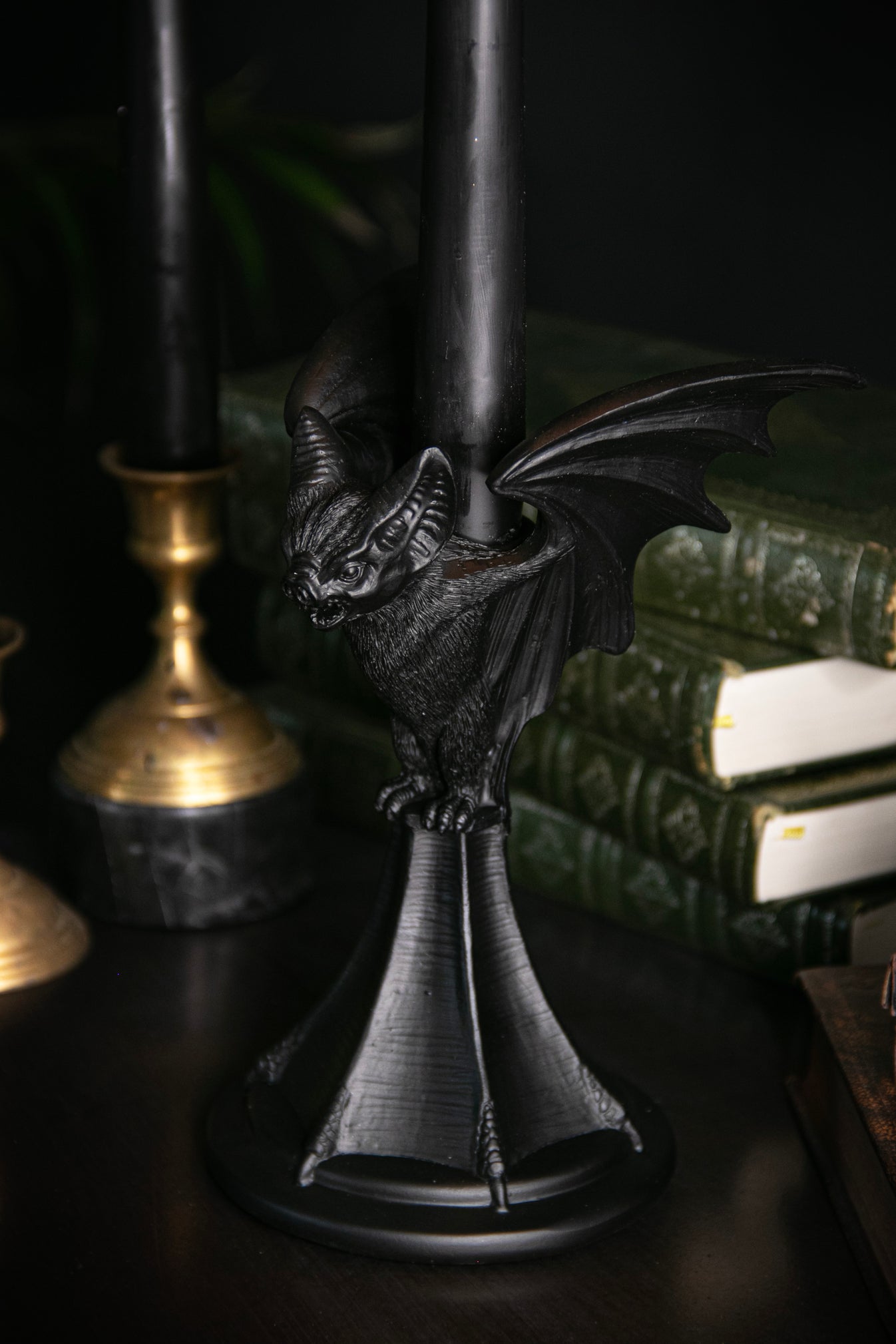 Vespertilio Bat Candle Stick Carbon Row