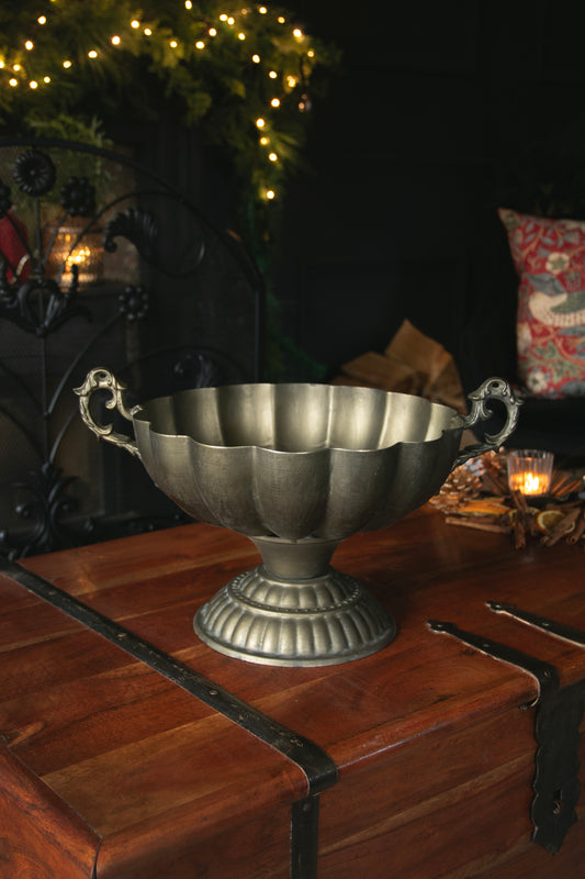 Roman Handled Planter