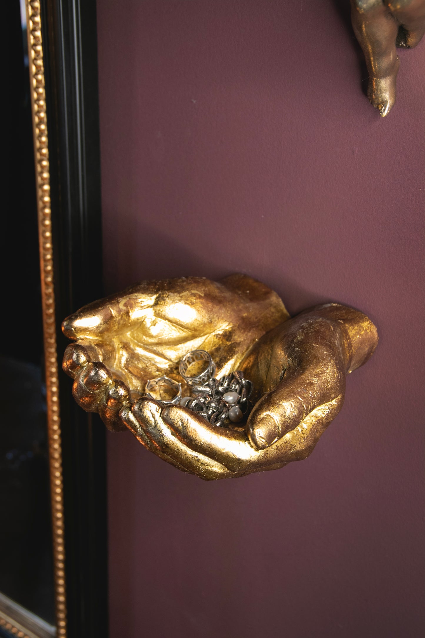 Wall Mounted Antique Gold Hands Storage Bowl
