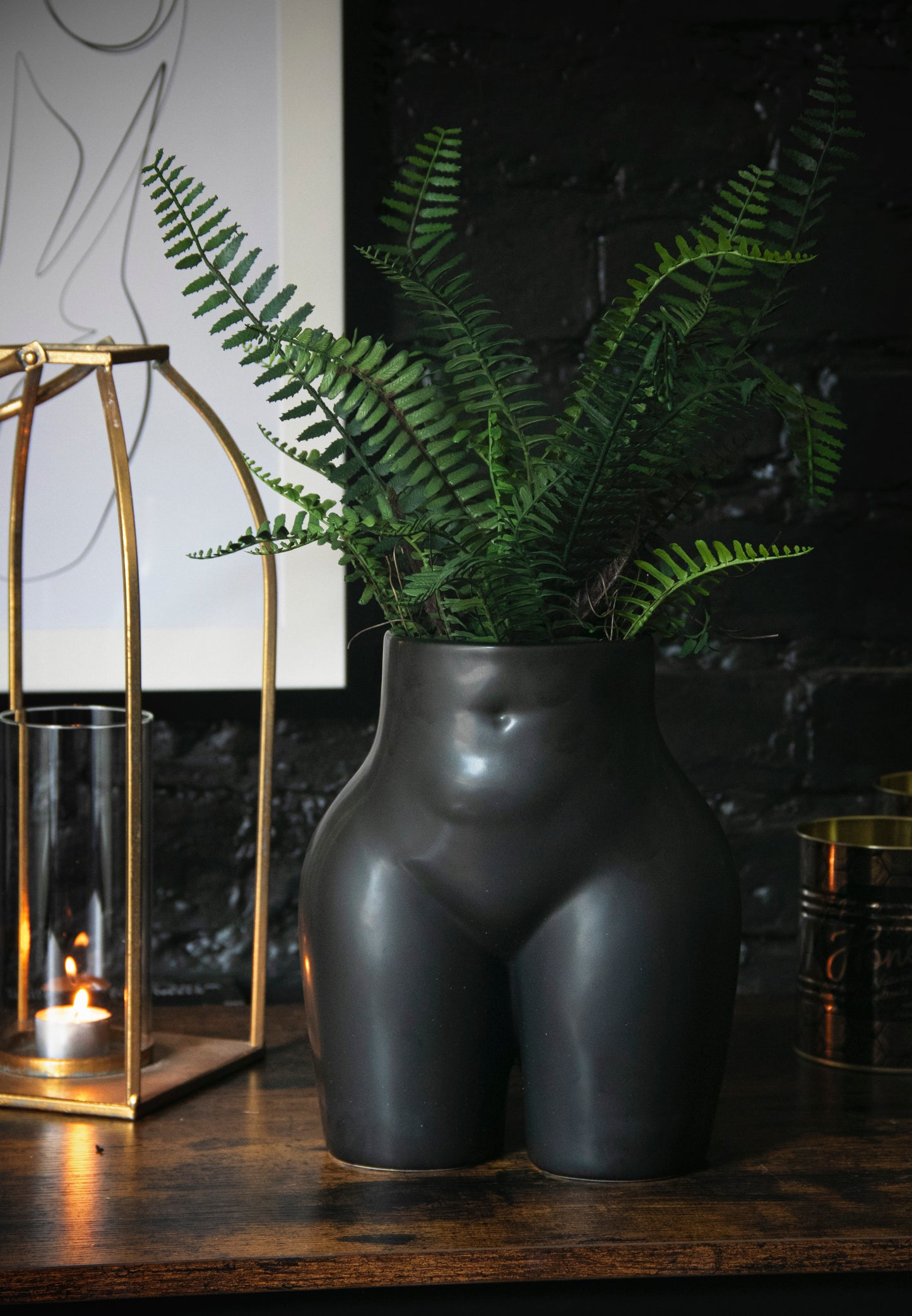 The Booty Vase - Black