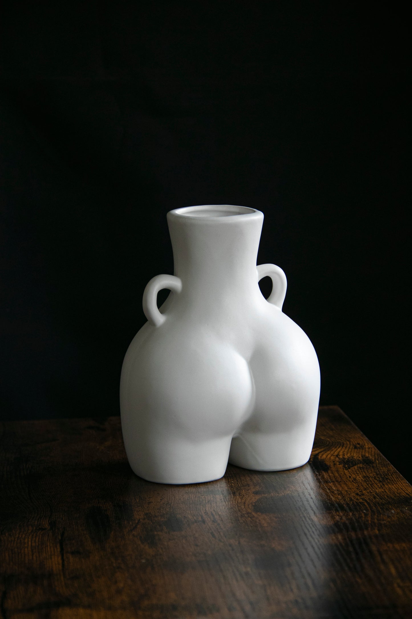 The 'Love Handles' Booty Vase - White